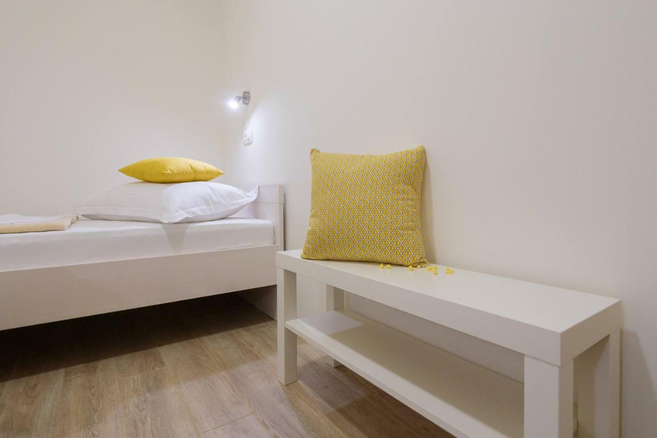 Apartments In 자오스트로그 외부 사진